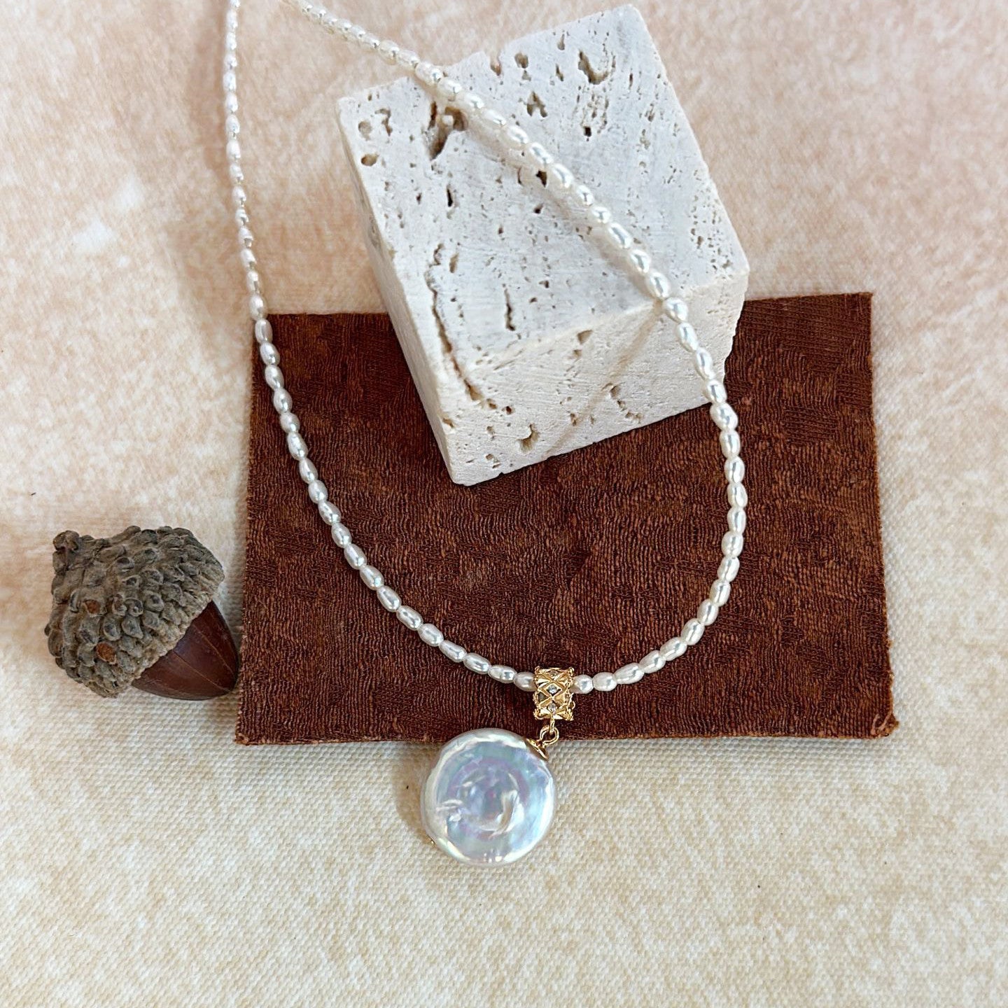 Elegant Coin Pearl Necklace Adjustable Gold Baroque Jewelry